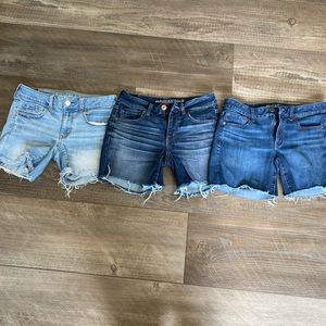 AEO Jean shorts size 6 bundle of 3